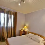 Bel 2 Avec Jardin, - Fr-1-165a-19 Appartement *